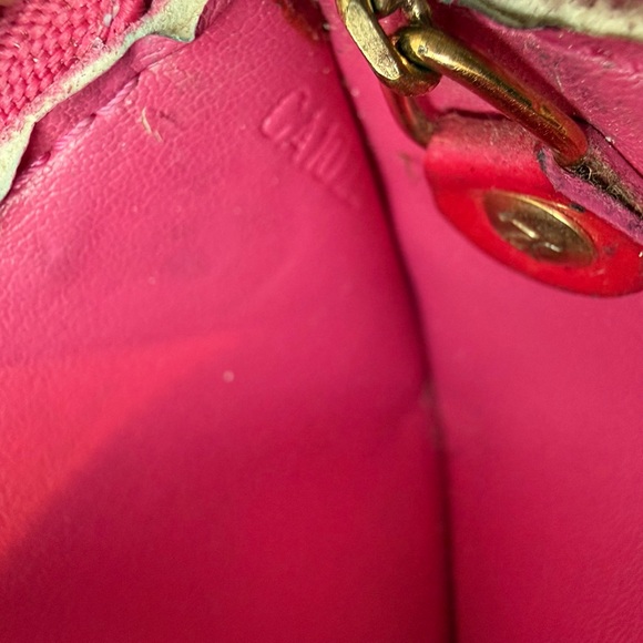 Louis Vuitton ‘Monogram Vernis Pochette Clés’ - Picture 8 of 9